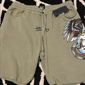 Ed Hardy Men's Olive Graphic Sweat Shorts Medium